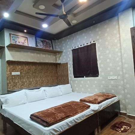 Mangaldeep Guest House Ujjain Extérieur photo