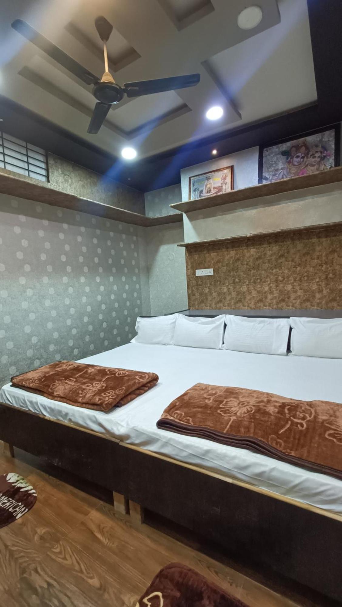 Mangaldeep Guest House Ujjain Extérieur photo